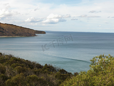 澳大利亚盎格尔西亚角亚的斯亚贝巴国家公园海岸和蓝色大海的景色