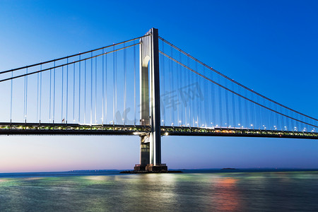 维拉扎诺美国纽约市日落时分缩窄大桥