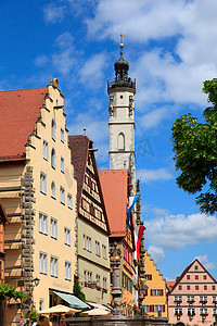 欧洲小镇摄影照片_德国传统城镇中的建筑