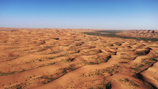 跟拍摄影照片_内蒙古沙漠航拍自然壮丽风光