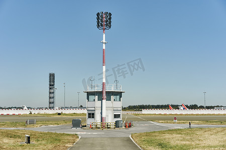 塔台摄影照片_法国巴黎戴高乐机场机场控制塔