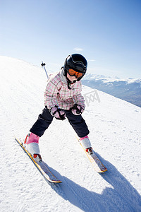微妙摄影照片_女子滑雪