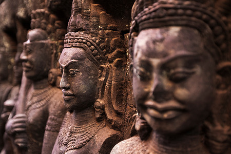 壁雕吴哥洞柬埔寨