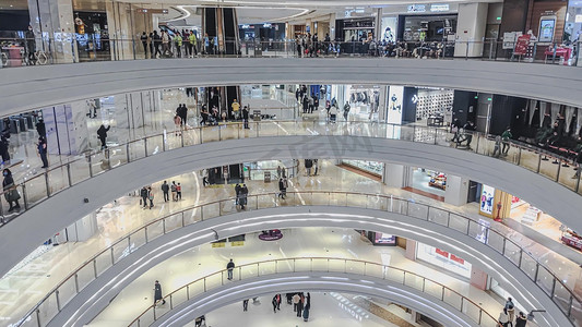 高端会议展板摄影照片_震撼杭州高端商场人流经济发展