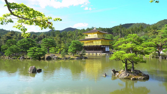   日本京都金阁寺远景