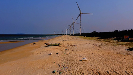 海南宣传摄影照片_文昌市木兰湾风车和海岸风光