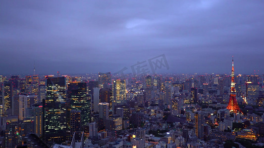 日本风光摄影照片_ 航拍夜幕下的东京