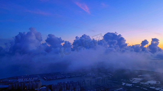 黄昏航拍海口城市夜景风光天空