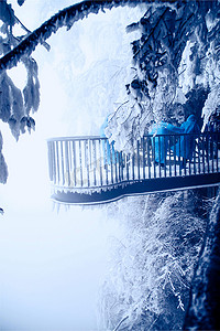 张家界天门山雪景