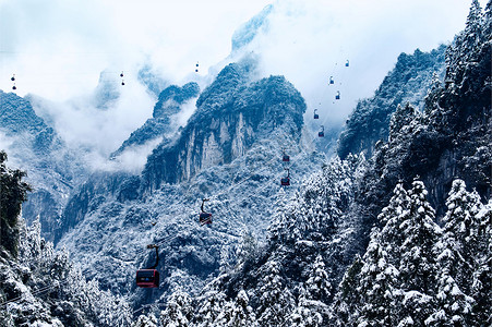 张家界天门洞手绘摄影照片_冰雪张家界天门山索道