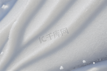 冬天厚厚的白色雪地图片73