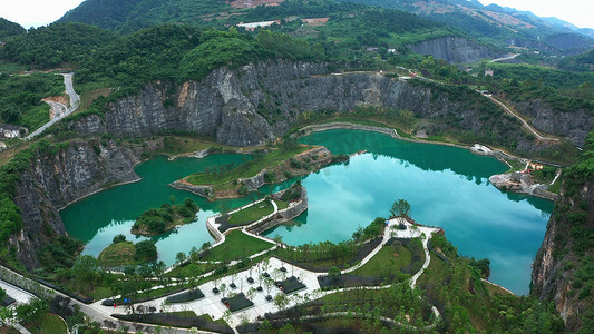 重庆航拍摄影照片_航拍重庆渝北矿山公园湖水自然风景