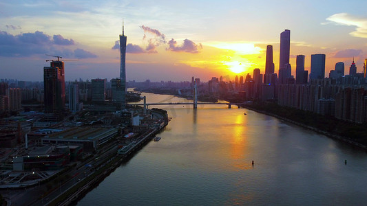 广州塔实拍摄影照片_广州地标CBD珠江日落晚霞夕阳下的城市航拍