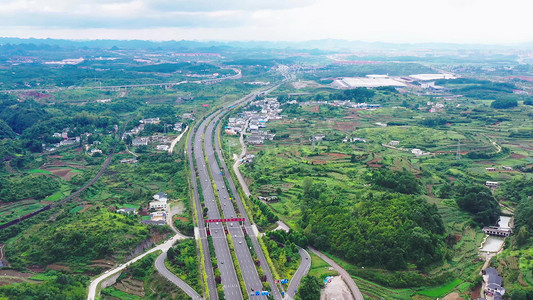 航拍城市道路公路车行