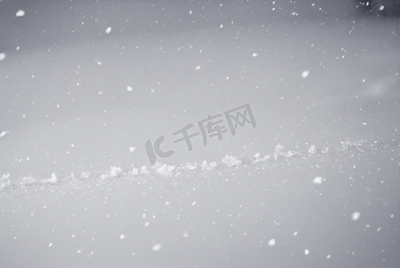 冬季寒冷大雪场景图图片