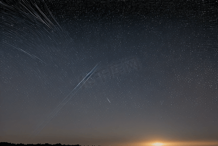 夜晚浩瀚的蓝色星空摄影图18