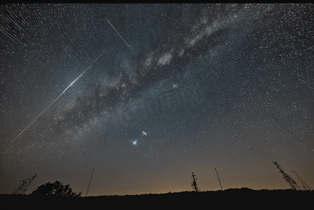 夜晚浩瀚的蓝色星空摄影图19