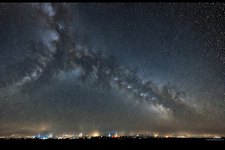 夜晚浩瀚的蓝色星空摄影图13