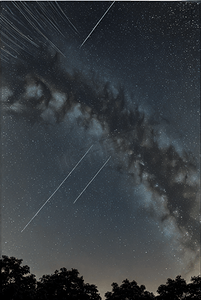 夜晚浩瀚的蓝色星空摄影图418