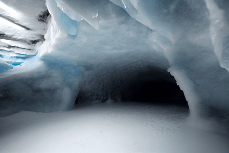 冰窟摄影照片_寒冷冬季冰窖结冰摄影图66