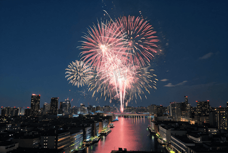 2017春节新摄影照片_春节夜晚城市烟花摄影图