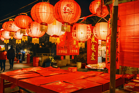 红灯笼摄影图片摄影照片过年夜晚挂红灯笼摄影图片7