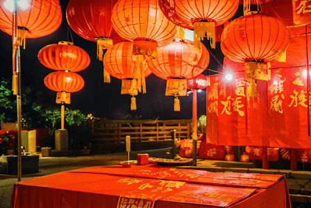 春节街道上挂着红灯笼摄影图片8