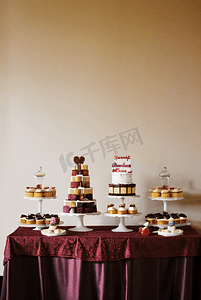 甜品桌摄影照片_婚礼婚庆宴会典礼甜品桌摄影照片6