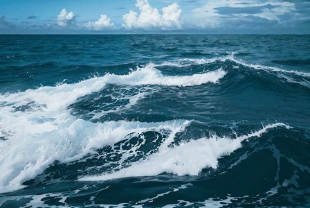 蓝色大海海浪摄影照片_蓝色大海浪花摄影图2