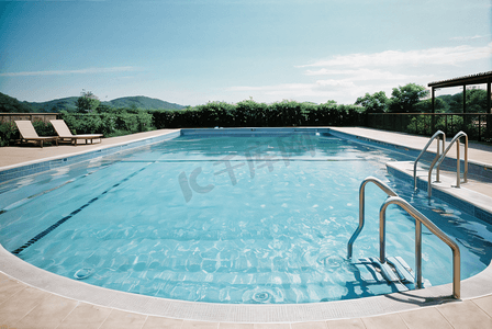 夏季清凉蓝色游泳池摄影图8
