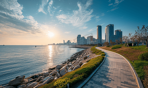 旅游背景摄影照片_青岛现代城市风景海岸线