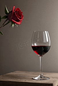 浪漫红酒玫瑰摄影图7