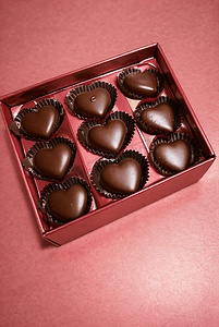 情人节巧克力礼物盒摄影配图