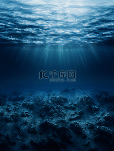 海洋世界吊饰背景图片_珊瑚植物海平面日光光线海底世界广告背景