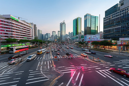 城市车马路背景图片_过马路的交通灯