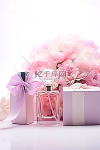粉色背景香水背景图片_白色背景上的粉色香水和盒子，白色表面上的粉色盒子