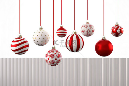 圣诞饰品与白色和红色的球