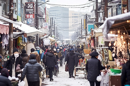 韩国首尔郊区大邱市场拥挤的街道