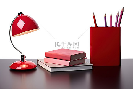 小红书背景图片_小红书笔记本铅笔灯和笔架并排