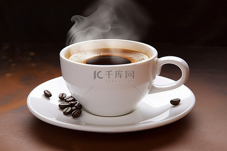 一杯咖啡，一壶热气腾腾的咖啡坐着