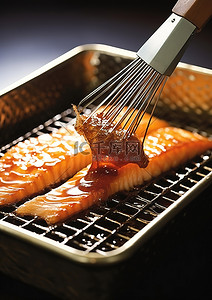 日本生鱼片背景图片_用刷子和抹刀将生鱼片放在金属篮中
