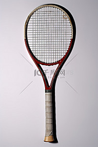 印有“胜利者”和“球员”字样的网球拍