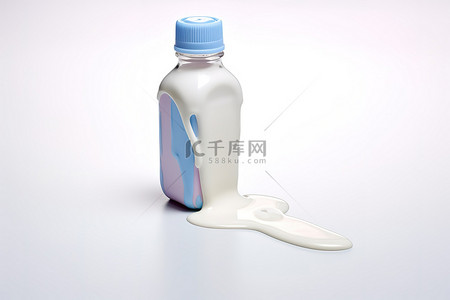 婴儿奶瓶有一滴牛奶
