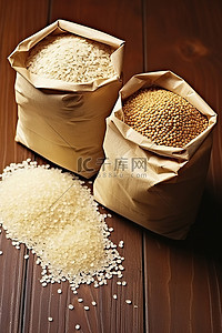 薏苡仁背景图片_木桌上棕色纸袋中的大豆和糙米