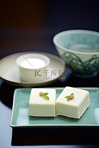 传统的日本年糕和奶油冻