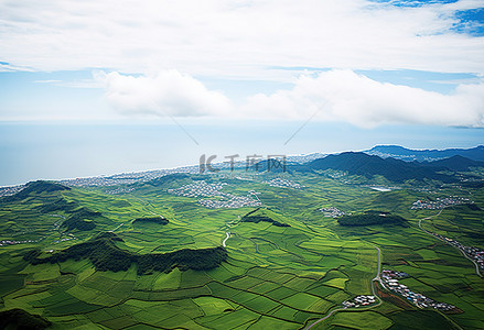 自然风光背景图片_冲绳“云中之国”的美丽自然风光