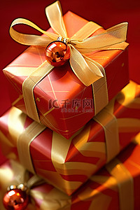 还有背景背景图片_红色和金色的礼物，还有一些礼品球