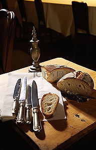 一块木板和一块面包