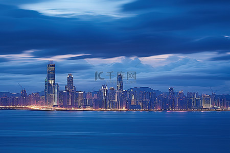 云彩黄昏背景图片_香港天际线和黄昏的云彩香港韩国数字艺术印刷品镶框