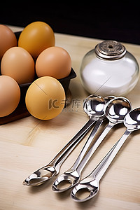 措施背景图片_鸡蛋 鸡蛋措施和勺子